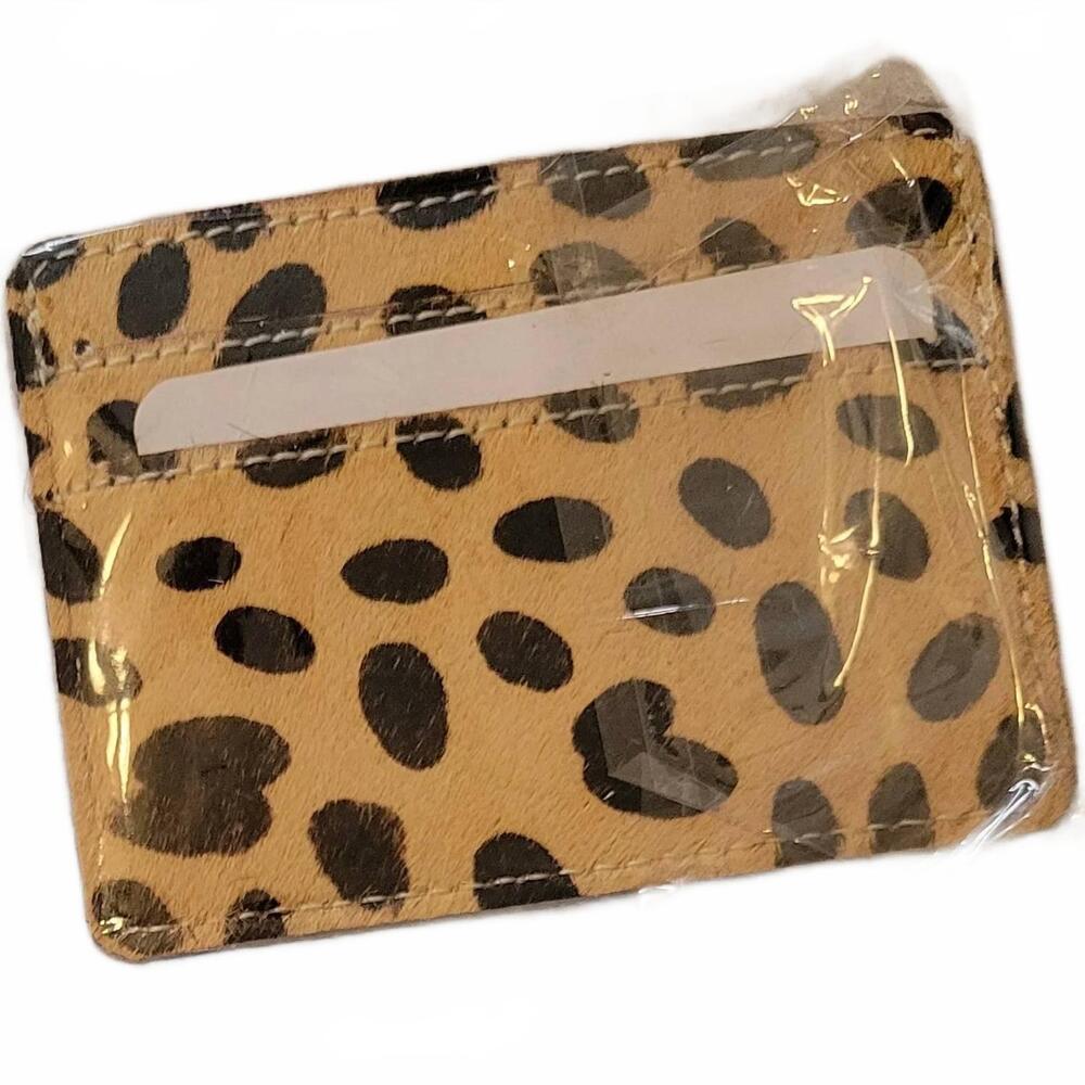 NEW BOHO RANCH women's cowhide card holder in cheetah spots